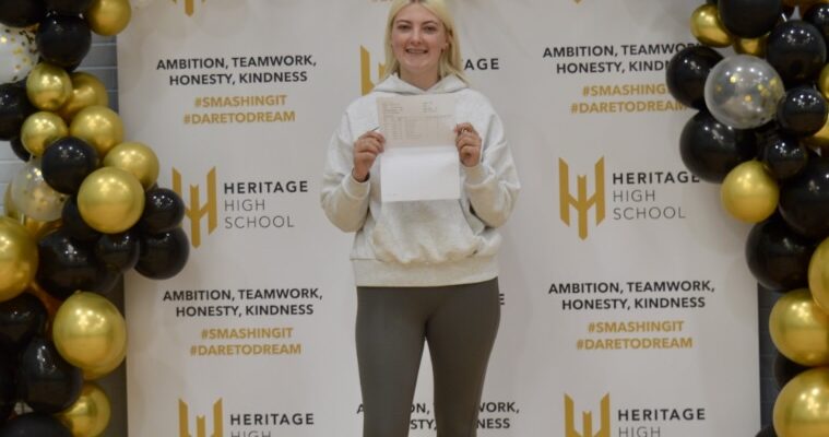 Heritage High School Celebrates Students’ Achievements on GCSE Results Day